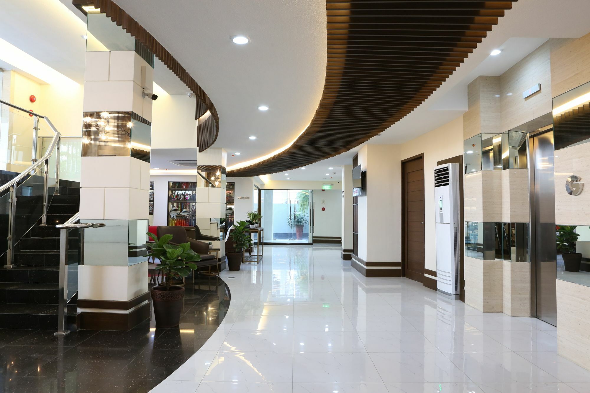 Achievers Airport Hotel Пасай Екстер'єр фото